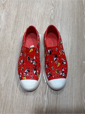 Native Shoes Women’s Red Minnie Mouse Slip-On Water Shoes